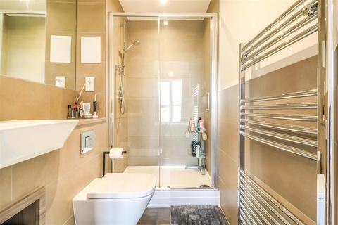 22 Barnfield Way, Newhall, Harlow, CM17 9TN