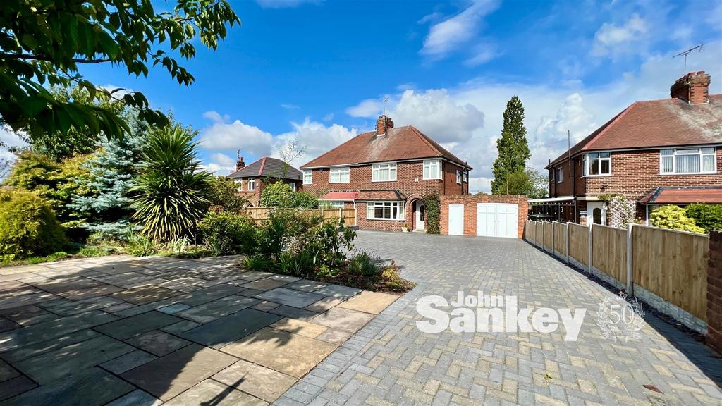 Bancroft Lane, Mansfield 3 bed semidetached house for sale £235,000