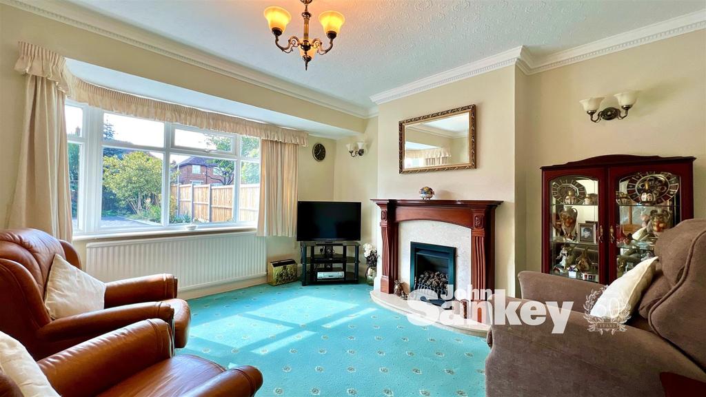 Bancroft Lane, Mansfield 3 bed semidetached house for sale £235,000