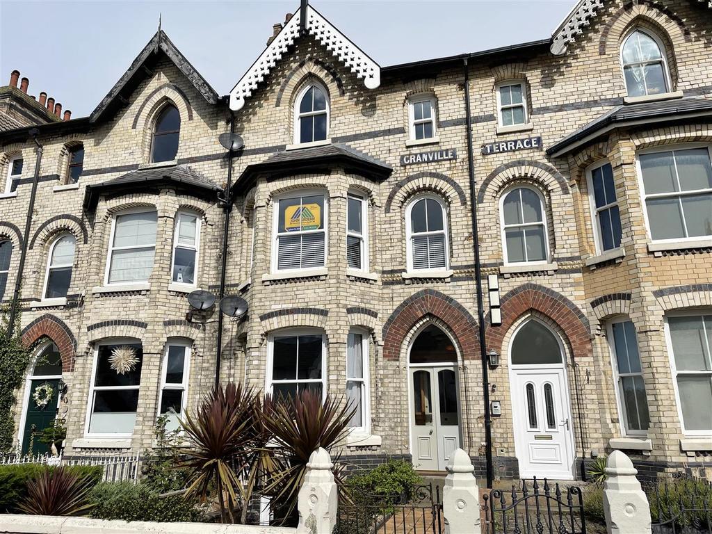 Flat 2, 58 Westby Street, Lytham 2 bed flat for sale £225,000