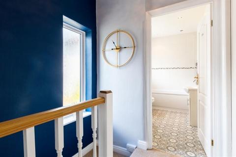 206 Abbey Road, Leeds, LS5 3NG