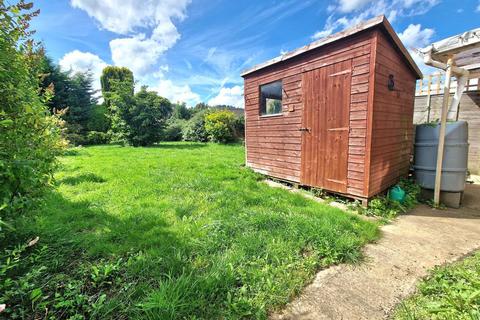 3 Elm Grove, Huntley, Gloucester, GL19 3SB