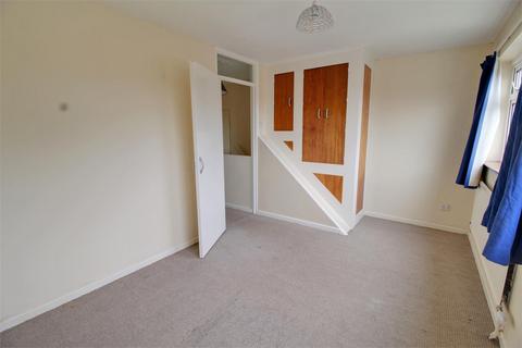 3 Elm Grove, Huntley, Gloucester, GL19 3SB