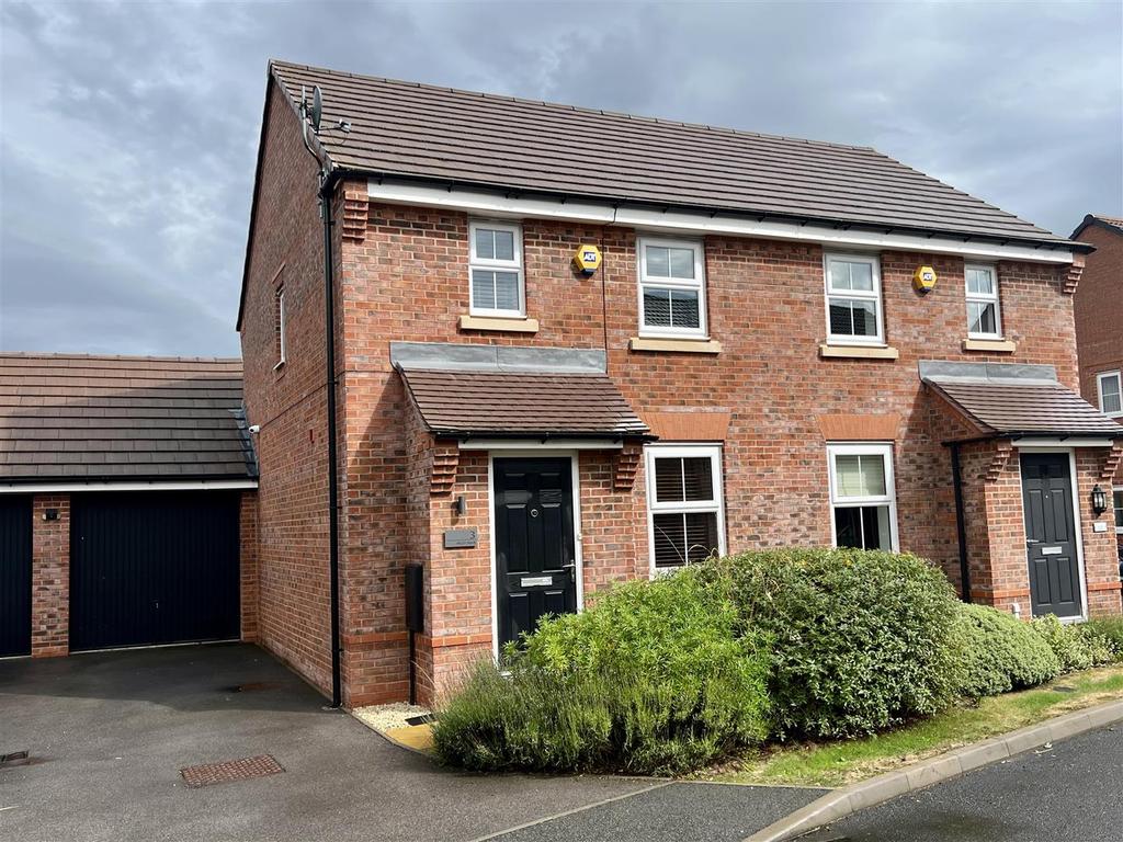 Paley Drive, Dickens Heath, Solihull 2 bed semidetached house for sale