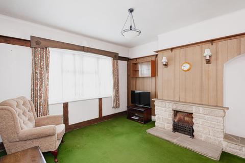 97 Thorndon Gardens, Epsom, KT19 0QD