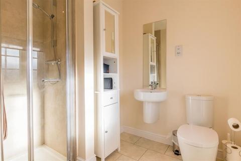 3 Bletchley Fold, Horsforth, Leeds, LS18 4FY