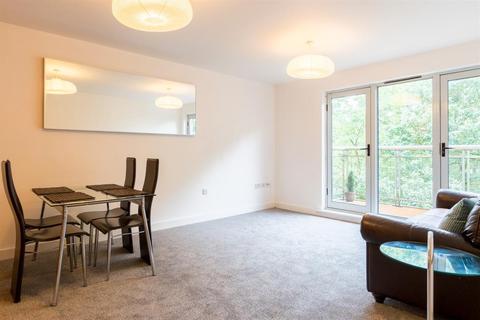 24 Brodwell Grange, Leeds, LS18 4AU