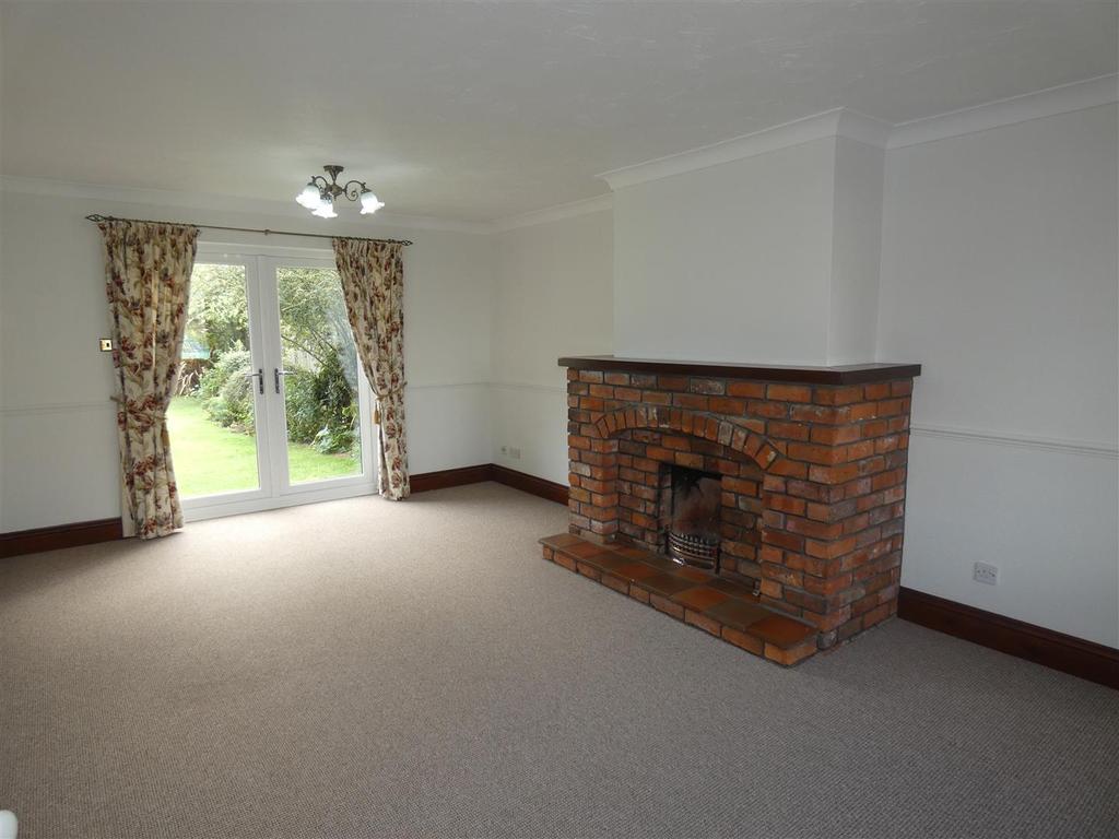 Sandholme Road, Gilberdyke, Brough 4 bed house £1,250 pcm (£288 pw)