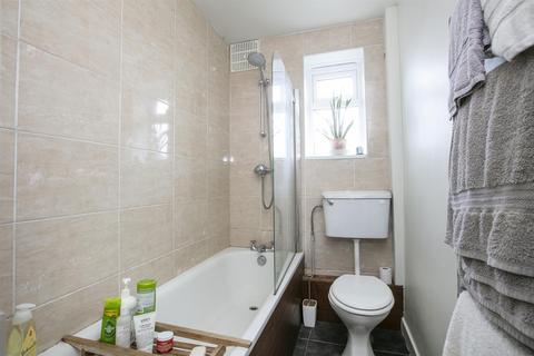 33 Stuart Road, London, SE15 3BE