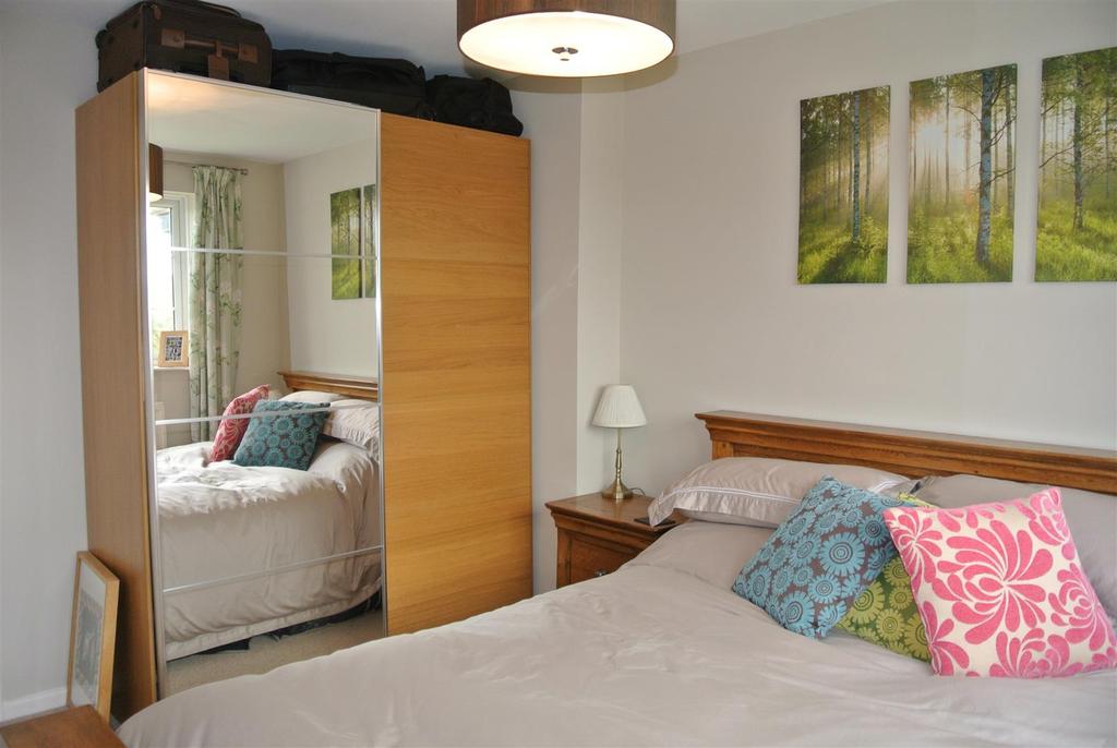 Bed 2.JPG