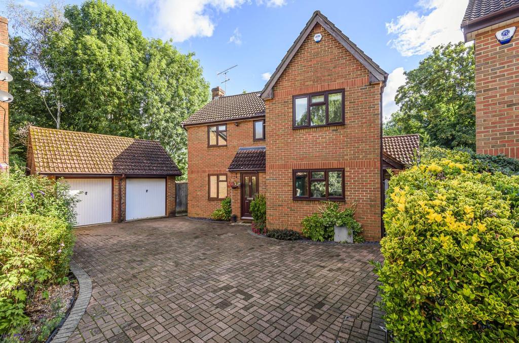 Wellowbrook Close, Valley Park, Chandlers Ford 4 bed detached house for