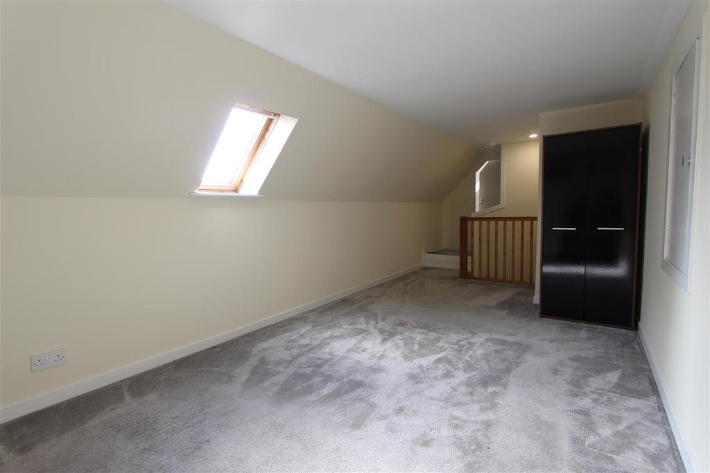 Bedroom 6/Playroom