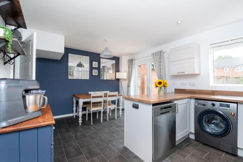38 Hockley Crescent, Langthorpe, York, YO51 9FN