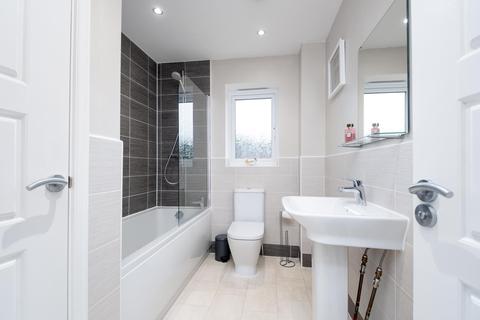 38 Hockley Crescent, Langthorpe, York, YO51 9FN