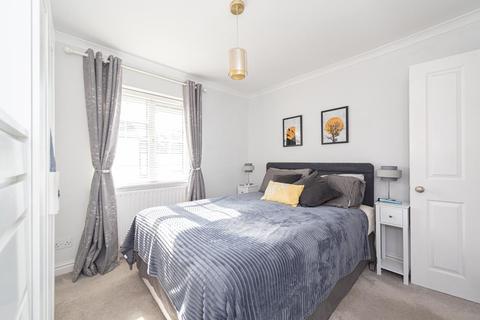 5 Providence Place, Epsom, KT17 4BB