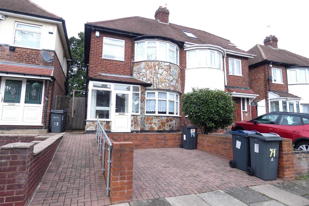 Derrydown Road, Perry Barr, Birmingham 3 bed semidetached house £240,000