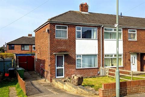 3 bedroom end of terrace house to rent, Wellhouse Lane, Mirfield, WF14