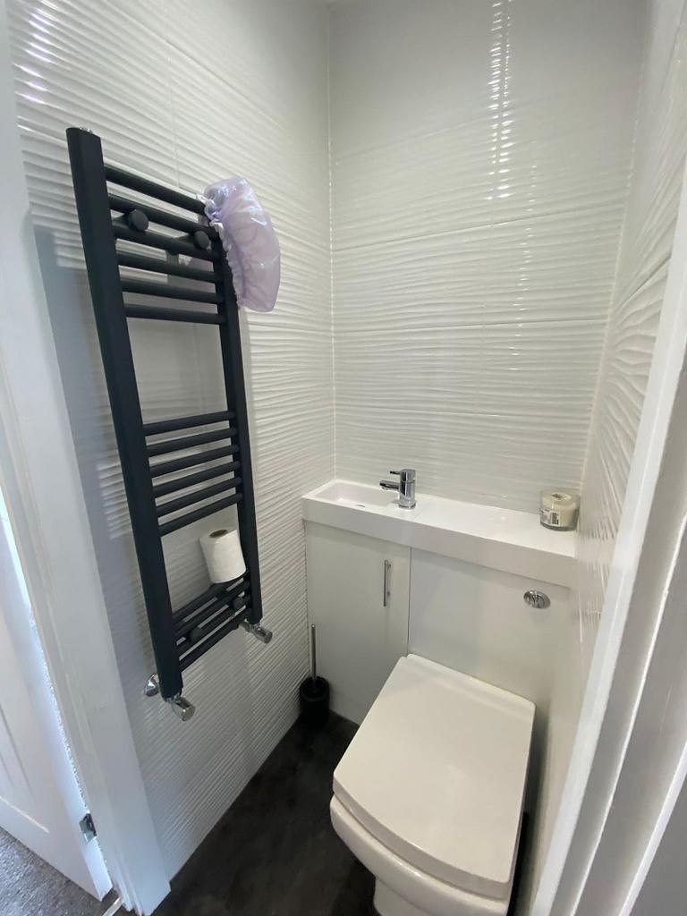 En-suite shower room