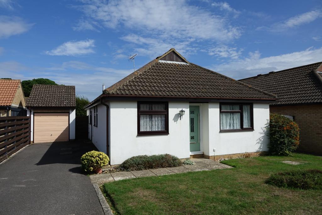 Aldwick Felds, Bognor Regis 3 bed detached bungalow £425,000