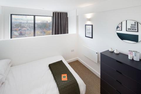 2 bedroom apartment to rent, Sky Gardens, Castlefield