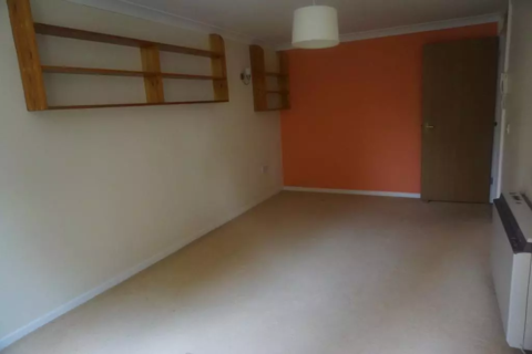 1 bedroom flat for sale - Stokes Court, Diploma Avenue, East Finchley, Greater London, N2 8NX