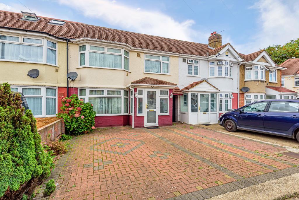 Cranford, Hounslow, TW5 6 bed terraced house £650,000