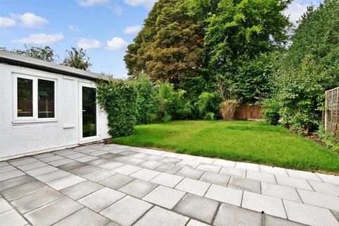 48 Duncan Road, Burgh Heath, Tadworth, KT20 6DR