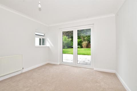 48 Duncan Road, Burgh Heath, Tadworth, KT20 6DR