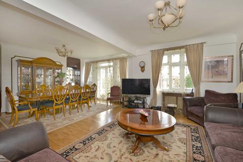4 bedroom apartment for sale - Grove Hall Court, Hall Road, London, NW8