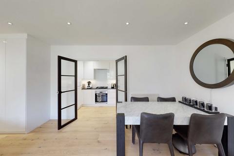 1 bedroom apartment for sale, Alberts Court, 2 Palgrave Gardens, London, NW1