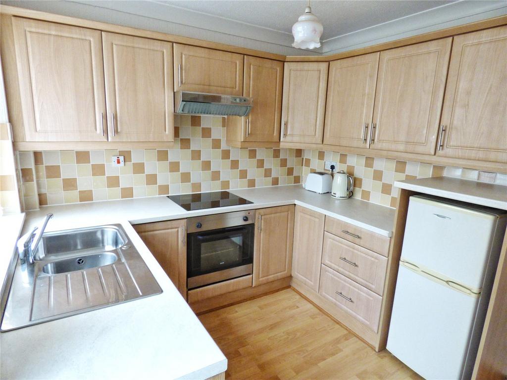 Kitchen: