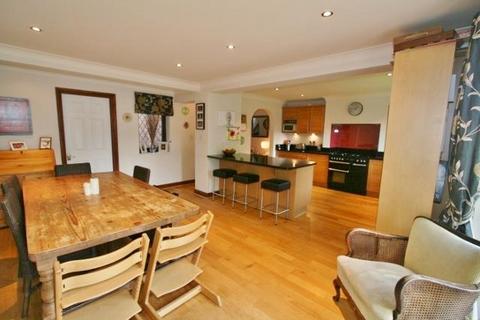 undefined, Romans Gate, Tadley, RG26