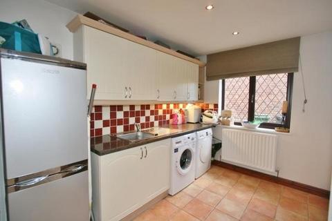 undefined, Romans Gate, Tadley, RG26