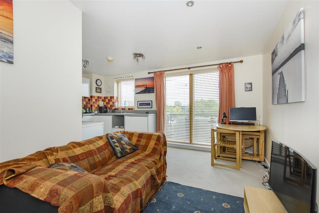 Reed House, Durnsford Road, Wimbledon 1 bed apartment for sale £300,000