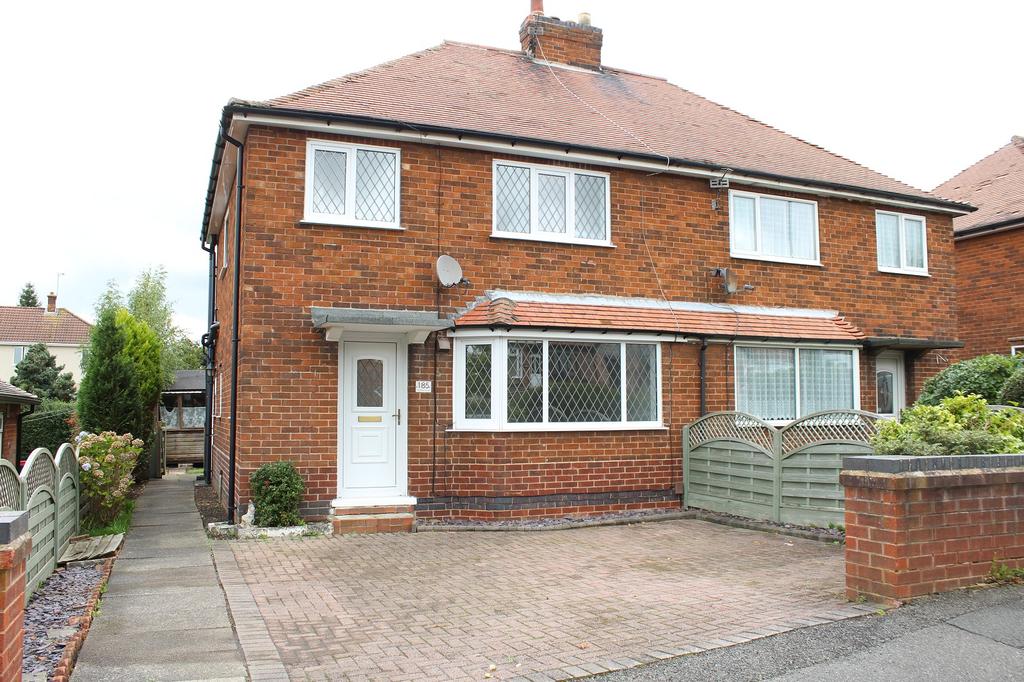 Nottingham Road, Selston, Nottinghamshire. NG16 6BT 3 bed semidetached