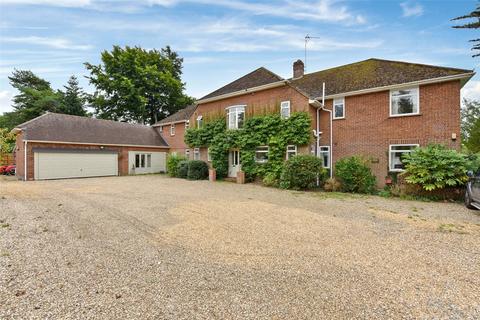 6 bedroom detached house to rent, School Lane, Medmenham, Marlow, Buckinghamshire, SL7