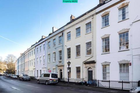 2 bedroom flat to rent, Cornwallis Crescent, Bristol, BS8