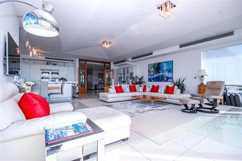 3 bedroom penthouse for sale - Boscombe Overcliff Drive, Bournemouth, BH5