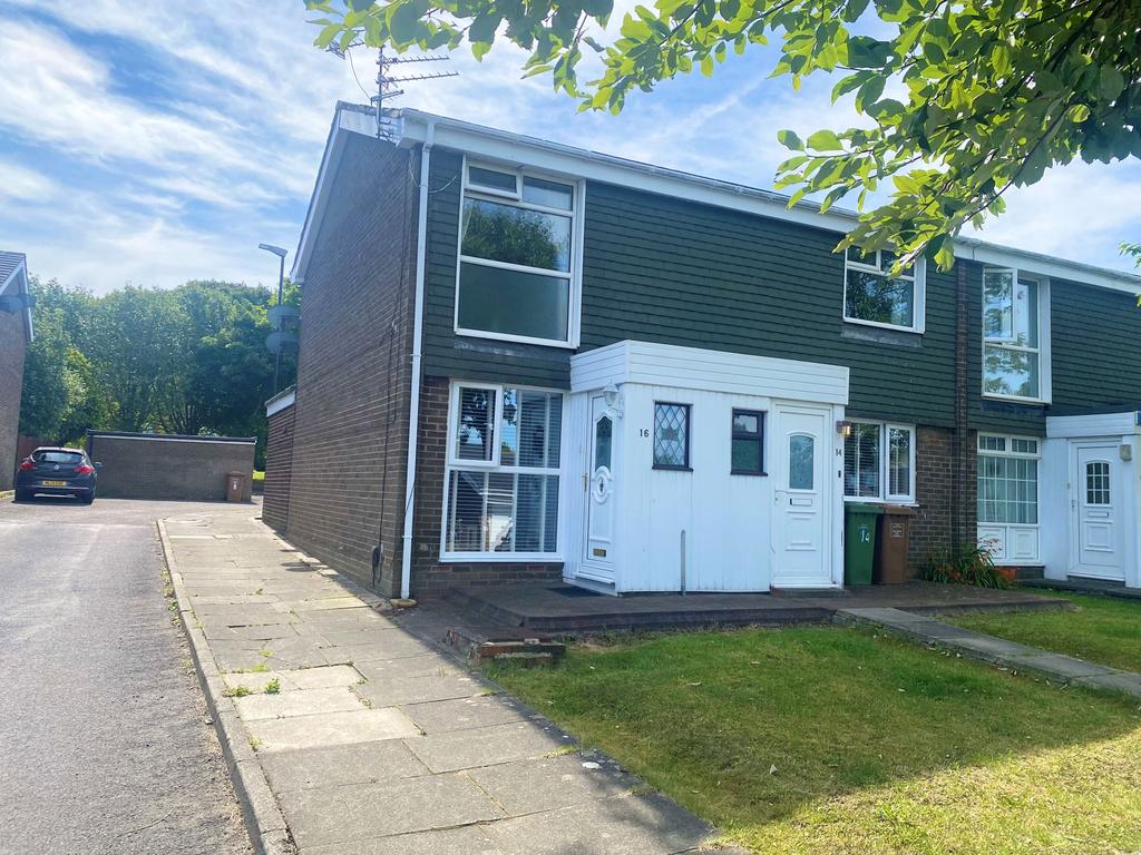 Maree Close, Moorside, Sunderland, Tyne and Wear, SR3 2QZ 2 bed flat