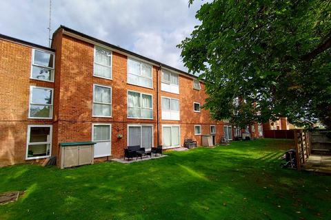 2 bedroom apartment for sale, Datchet Close, Hemel Hempstead