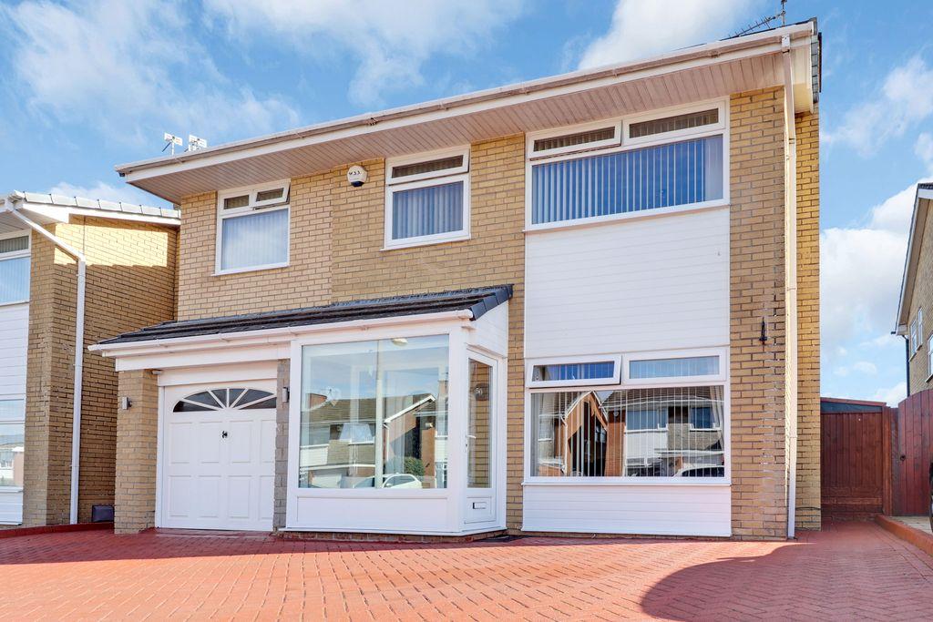 Harbury Avenue, Ainsdale, Southport... 4 bed detached house £400,000