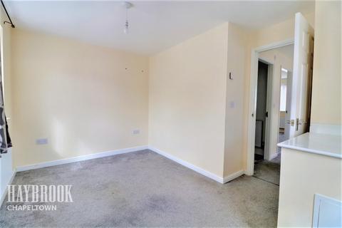 18 Calders Crescent, Sheffield, S5 9BL