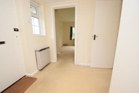 1 bedroom apartment to rent - Crown Lane, Farnham Royal, Slough, SL2