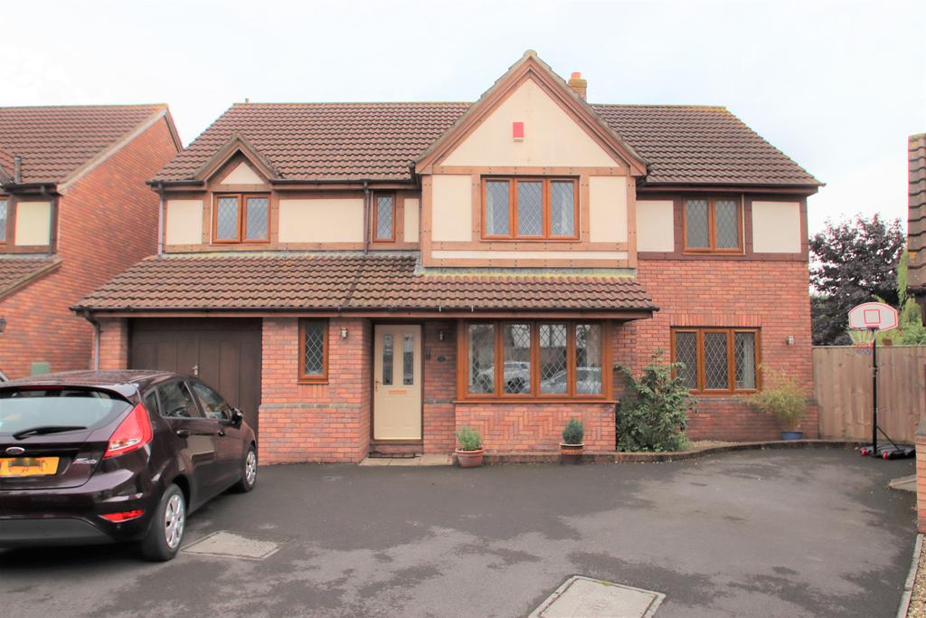 WICK ST LAWRENCE 5 bed detached house £495,000