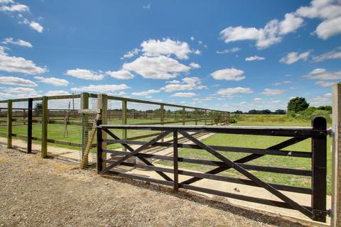 4 bedroom detached house for sale, Middle Drove, St. Johns Fen End, PE14