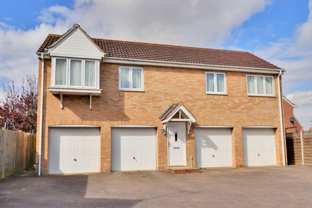 Collingwood Drive, Longstanton, CB24 2 bed property £230,000