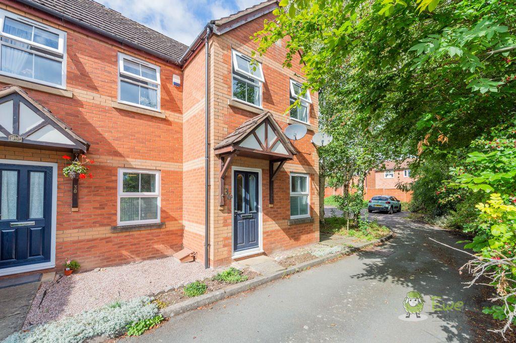 Coldridge Drive, Shrewsbury SY1 3YT 2 bed apartment £140,000