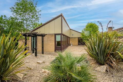 8 Cook Close, Cambridge, CB4 1PH