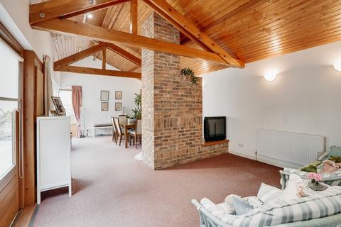 8 Cook Close, Cambridge, CB4 1PH