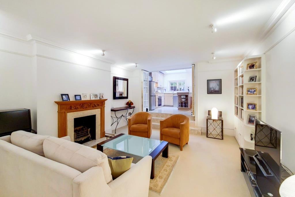 Well Walk, London, NW3 2 bed £1,595,000